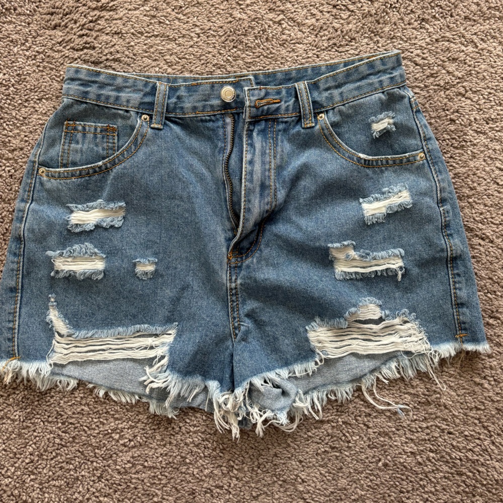 Ripped, High Waisted Jean Shorts Size M